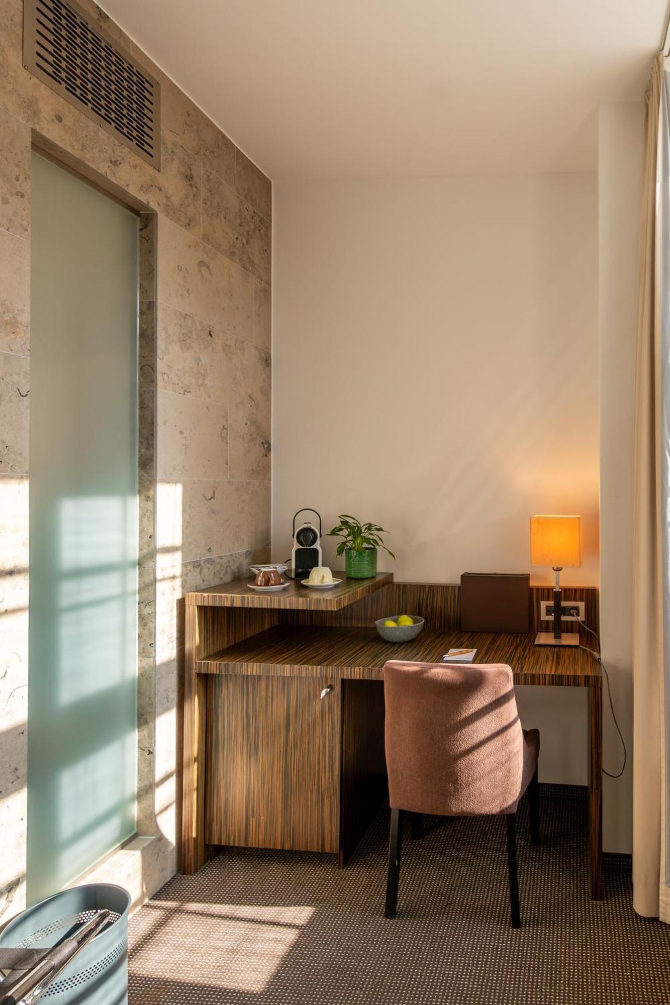 Herzogshof - Boutique-Hotel Am Dom Regensburg Eksteriør billede