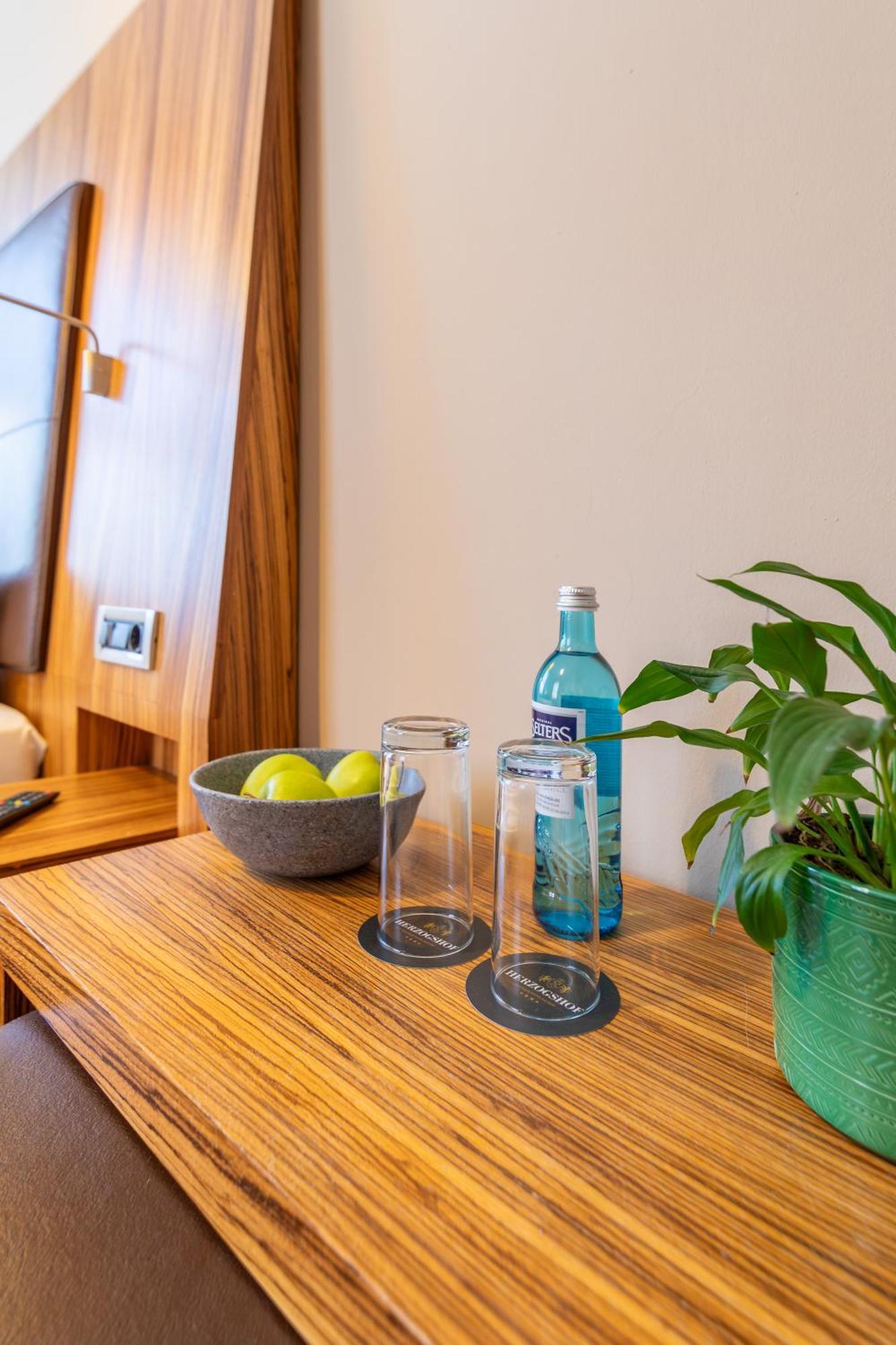 Herzogshof - Boutique-Hotel Am Dom Regensburg Eksteriør billede