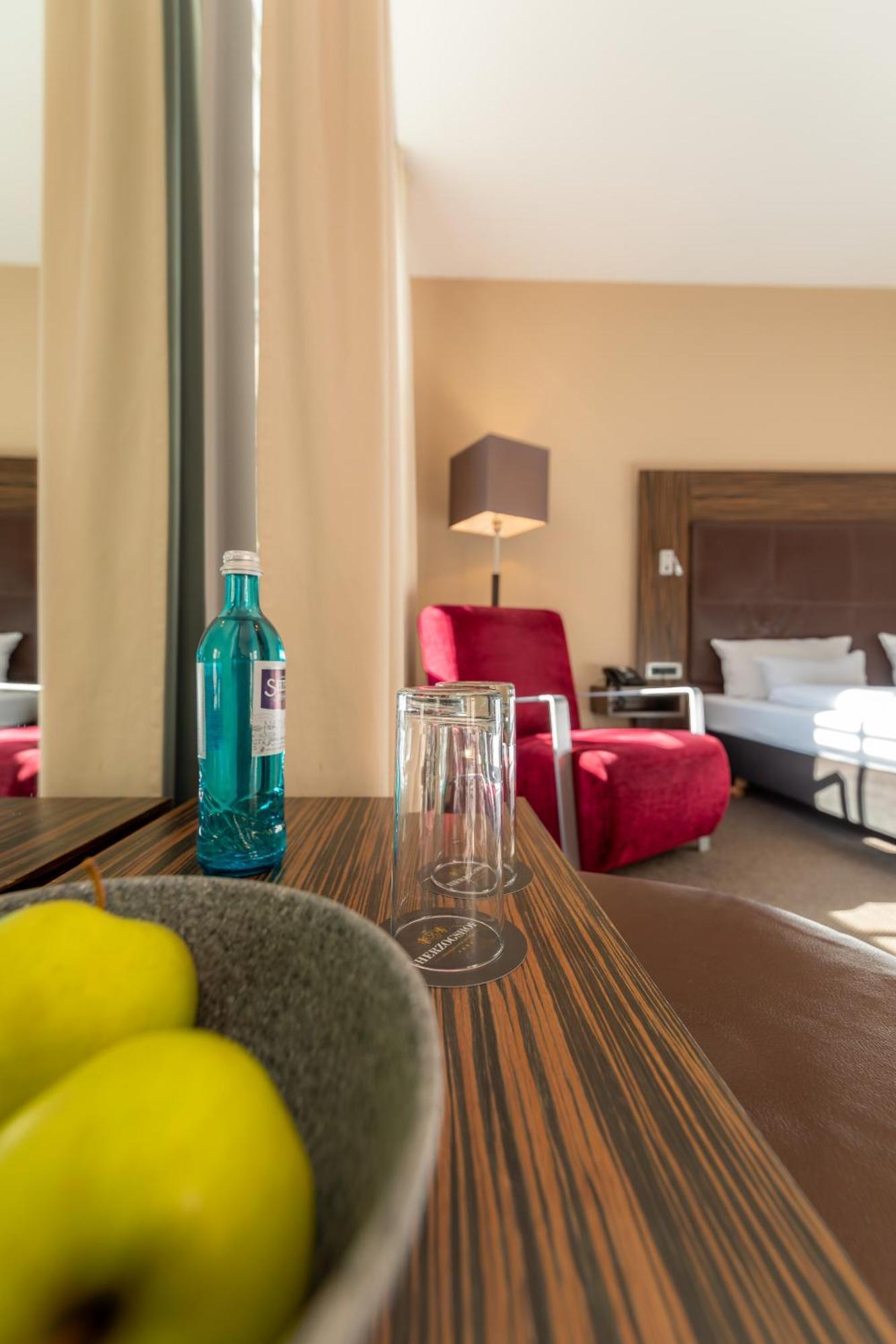 Herzogshof - Boutique-Hotel Am Dom Regensburg Eksteriør billede