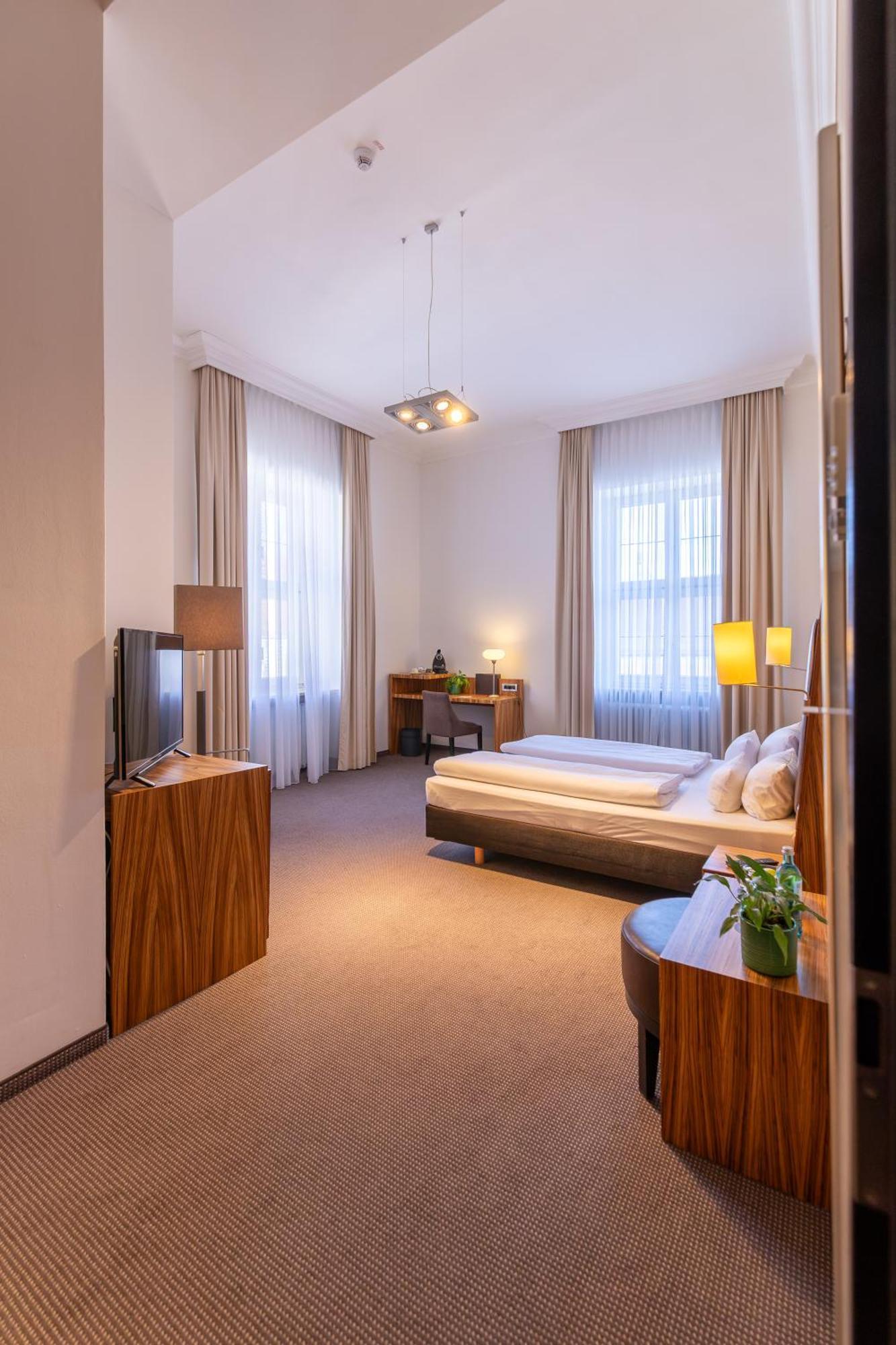 Herzogshof - Boutique-Hotel Am Dom Regensburg Eksteriør billede